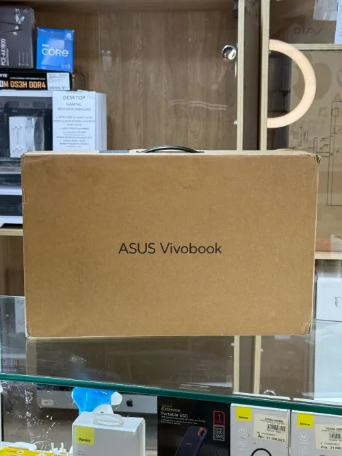 ASUS VIVOBOOK 16 M1607VA AMD RYZEN 5 AI 340 16GO 1TO SSD NEUF SOUS EMBALLAGE 