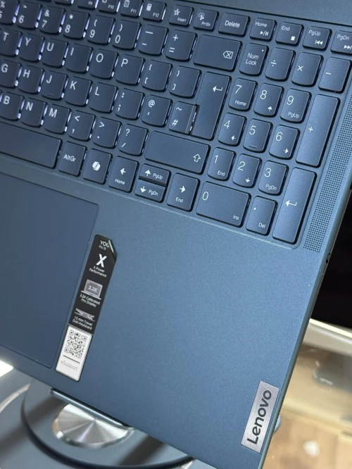 LENOVO YOGA PRO 9i 16IMH9 INTEL CORE ULTRA 9 185H 32GO 1TO SSD NVIDIA GEFORCE RTX4060 8GO GDDR6