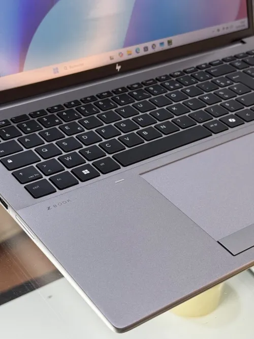 HP ZBOOK FURY 16 G11 I7 VPRO 13850Hx 32GO 1TO SSD NVIDIA RTX4000 ada 12GO GDDR6