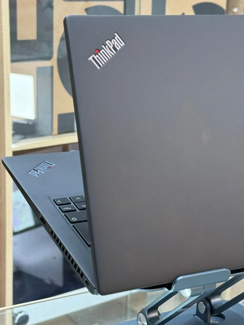 LENOVO THINKPAD T14s GEN 2 I7 VPRO 1265U 16GO 256GO SSD NVME