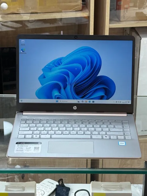 HP LAPTOP 14 DQ6XXX INTEL N150 16GO 128GO SSD 