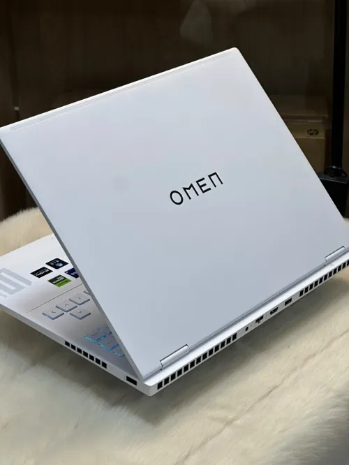 HP OMEN TRANSCEND 16-U0XXX I9 13900HX 16GO 1TO SSD NVIDIA GEFORCE RTX4060 8GO