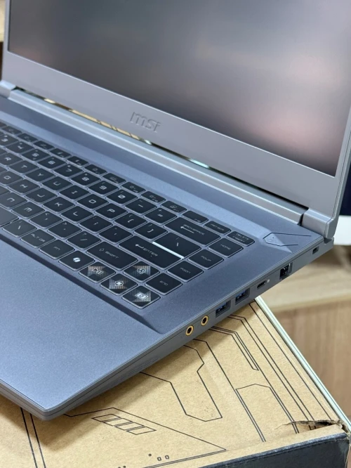 MSI THIN A15 B7VE AMD RYZEN 7 7735HS 32GO 1TO SSD NVIDIA GEFORCE RTX4050 6GO GDDR6 NEUF SOUS EMBALLAGE