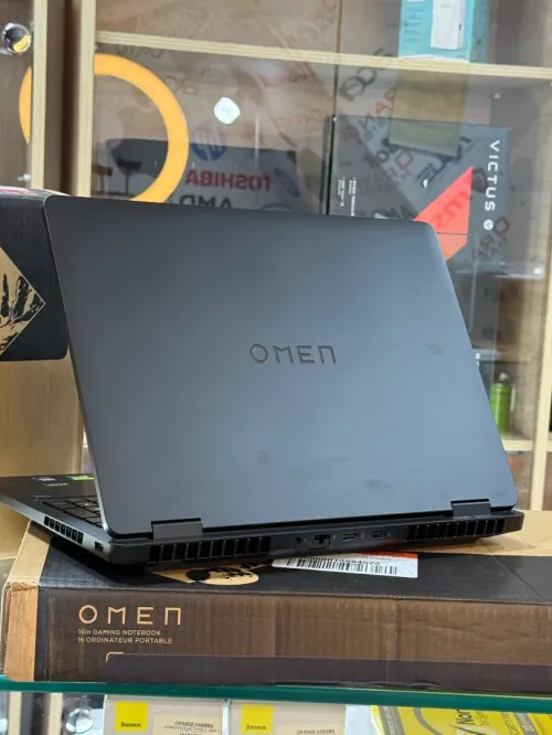 HP OMEN 16 AM0073DX ULTRA 7 255H 16GO 1TO SSD NVIDIA GEFORCE RTX5060 8GO GDDR7 NEUF SOUS EMBALLAGE