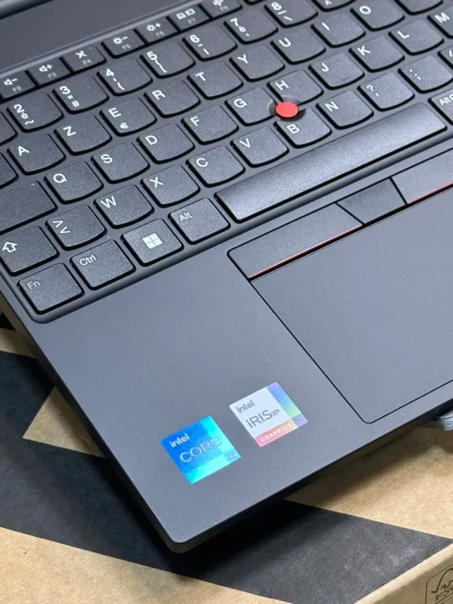 LENOVO THINKPAD E16 GEN1 I3 1315U 8GO 256GO SSD NEUF SOUS EMBALLAGE 