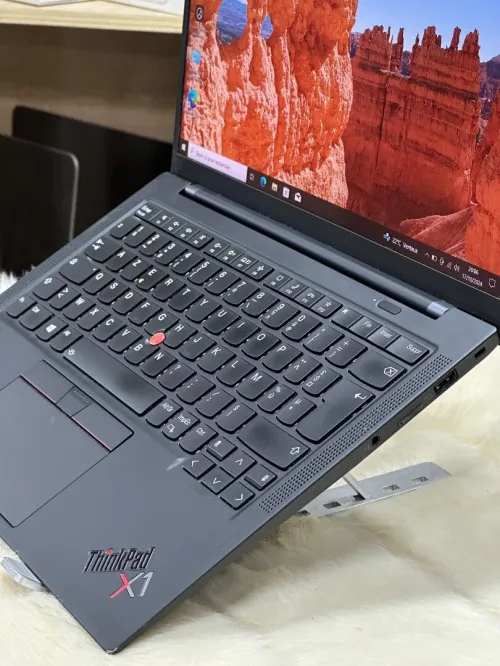 LENOVO THINKPAD X1 CARBON GEN 9 I5 1135G7 16GO 512GO SSD NVME 