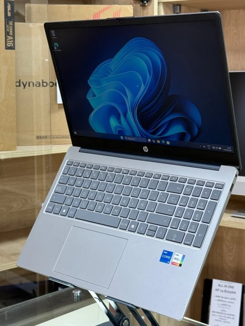 HP LAPTOP 15 FD0XXX I5 1334U 16GO 1TO SSD NVME