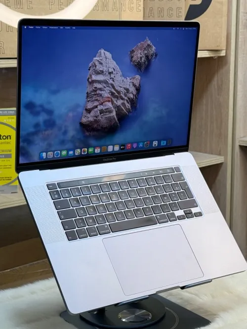MACBOOK PRO RETINA 16 TOUCHBAR 2019 I9 2.3GHZ 16GO 1TO SSD AMD RADEON PRO 5500M 4GO CYCLE 48