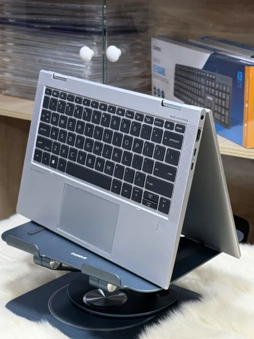 HP ELITEBOOK X360 830 G8 I7 1185G7 32GO 512GO SSD TACTILE X360