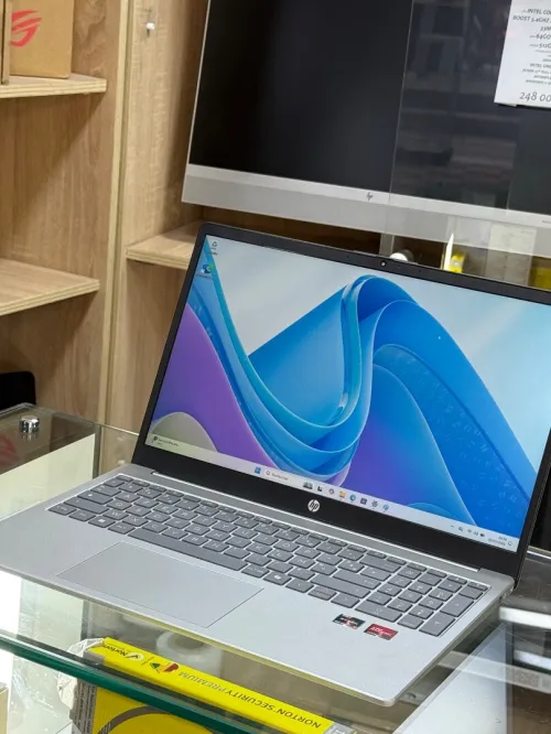 HP LAPTOP 15 FC0XXX AMD RYZEN 7 7730U 16GO 512GO SSD NVME