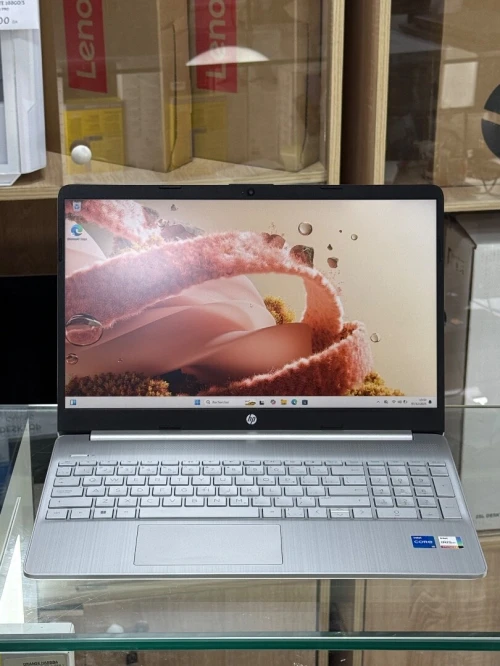 HP LAPTOP 15 DY5XXX I5 1235U 16GO 1TO SSD NVME