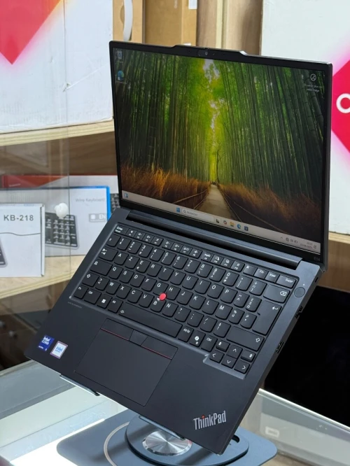 LENOVO THINKPAD E14 GEN 6 INTEL CORE ULTRA 5 125U 16GO 512GO SSD NVME