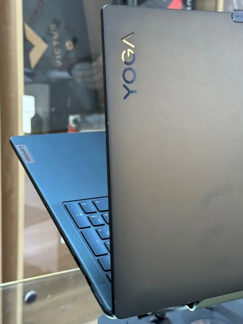 LENOVO YOGA PRO 9i 16IMH9 INTEL CORE ULTRA 9 185H 32GO 1TO SSD NVIDIA GEFORCE RTX4060 8GO GDDR6