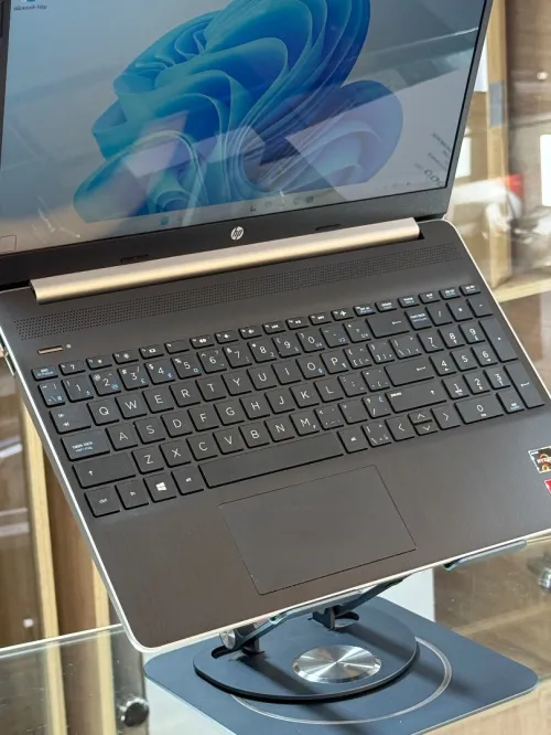 HP LAPTOP 15 EF0XXX AMD RYZEN 3 3200U 8GO 128GO SSD 
