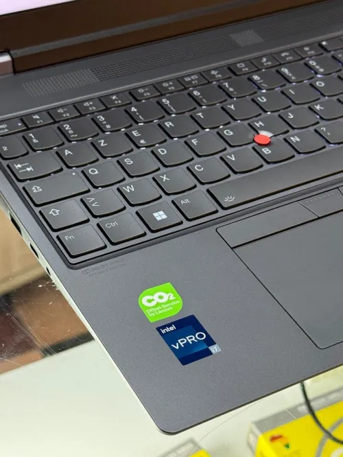 LENOVO THINKPAD P16 GEN 2 I7 VPRO 13850Hx 128Go 3TO SSD NVIDIA RTX 3500 ada 12GO GDDR6 3K
