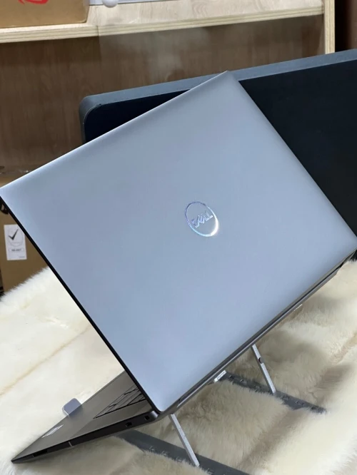 DELL PRECISION 5680 I7 VPRO 13800H 32GO 512GO SSD NVIDIA RTX 2000ada 8GO NEUF SOUS EMBALLAGE 