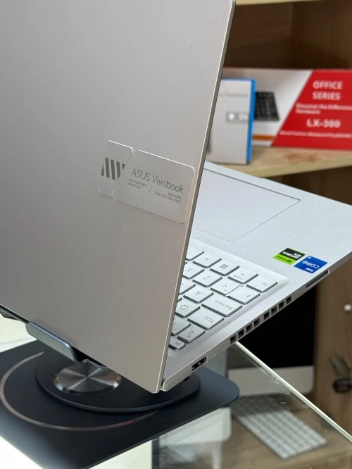 ASUS VIVOBOOK 16x K3605Zf I5 12500H 16GO 512GO SSD NVIDIA GEFORCE RTX2050 4GO GDDR6