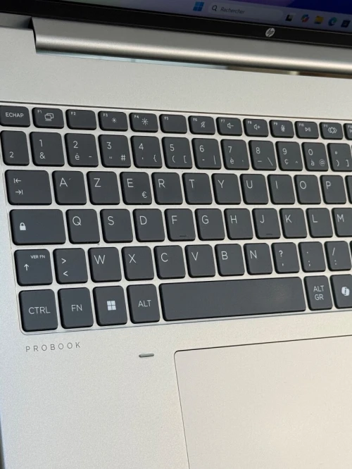 HP PROBOOK 460 G11 ULTRA 7 155H 16GO 1TO SSD NVIDIA GEFORCE RTX2050 4GO