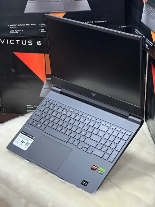 HP VICTUS 15 FB2082WM AMD RYZEN 5 8645HS 16GO DDR5 512GO SSD NVIDIA GEFORCE RTX4050 6GO GDDR6 NEUF 