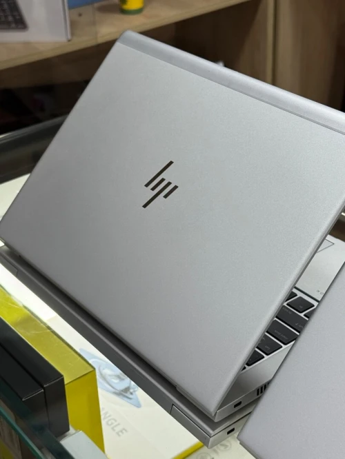HP ELITEBOOK 830 G5 I5 8350U 8GO 256GO SSD 