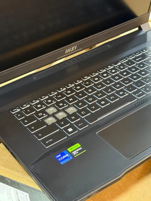 MSI KATANA 17 B12VGK I7 12650H 16GO 512GO SSD NVIDIA GEFORCE RTX4070 8GO NEUF SOUS EMBALLAGE 