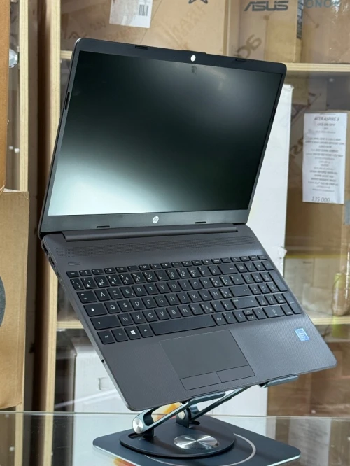 HP 250 G8 INTEL CELERON N4020 4GO 256GO SSD 15.6 FHD WINDOWS 11 ORIGINAL NEUF SOUS EMBALLAGE 