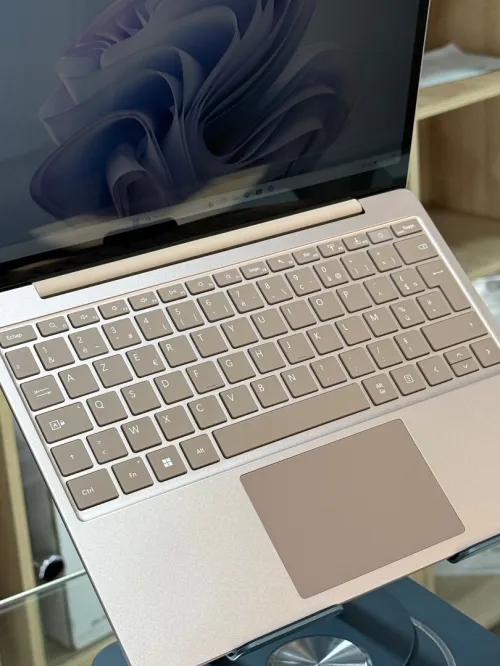 SURFACE LAPTOP 7TH EDITION INTEL CORE ULTRA 7 266V 16GO 512GO SSD INTEL ARC 140V 8GO