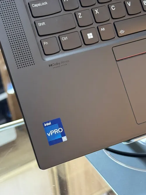 LENOVO THINKPAD P1 GEN 6 I9 13900H 64GO 1TO SSD NVIDIA RTX2000 ada 8GO 