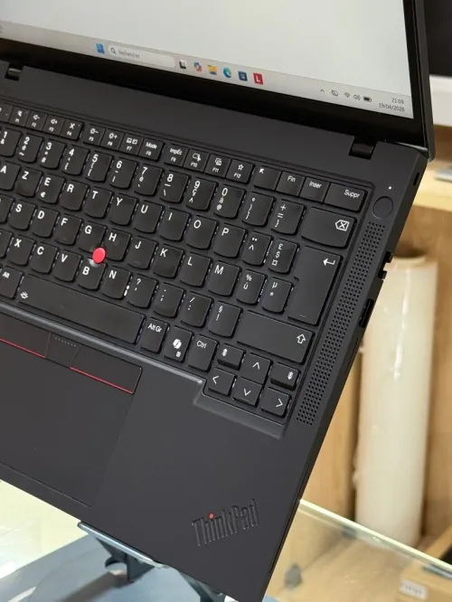 LENOVO THINKPAD T14 GEN 5 ULTRA 7 VPRO 165U 16GO 512GO SSD NVME