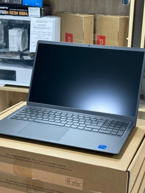 DELL VOSTRO 15 3530 I5 1335U 8GO 512GO SSD NEUF SOUS EMBALLAGE