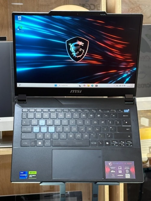 MSI CYBORG 14 A14VE I7 13620H 16GO 512GO SSD NVME NVIDIA GEFORCE RTX4050 6GO GDDR6