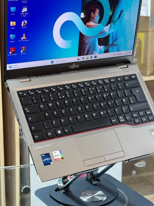 FUJITSU LIFEBOOK U7413 I7 VPRO 1370P 16GO 512GO SSD NVME