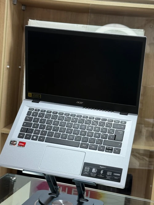 ACER ASPIRE 3 A314-23P AMD RYZEN 5 7520u 16GO 512GO SSD NVME