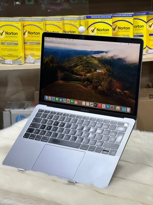 MACBOOK AIR RETINA 13.3 2018 I5 1.6GHZ 8GO 128GO SSD CYCLE 176