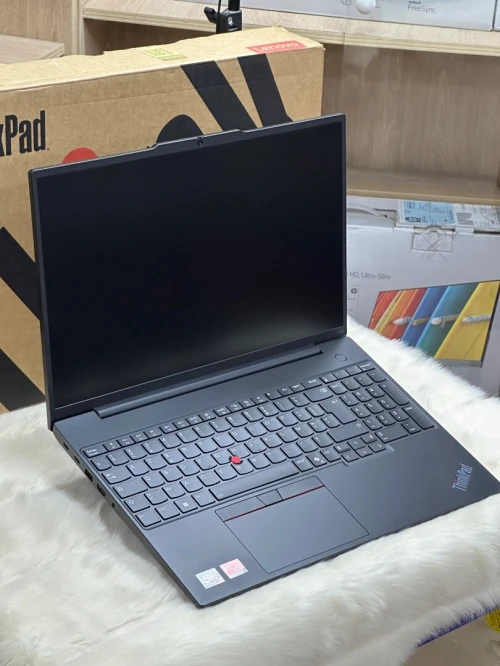 LENOVO THINKPAD E16 GEN 1 AMD RYZEN 5 7535U 16GO 256GO SSD NVME NEUF SOUS EMBALLAGE 
