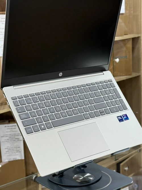 HP LAPTOP 15 FD1009NS ULTRA 5 125H 32GO 512GO SSD NEUF SOUS EMBALLAGE 
