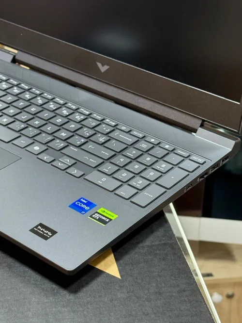 HP VICTUS 15 FA2787NR I7 13620H 16GO 512GO SSD NVIDIA GEFORCE RTX5060 8GO GDDR7 NEUF SOUS EMBALLAGE