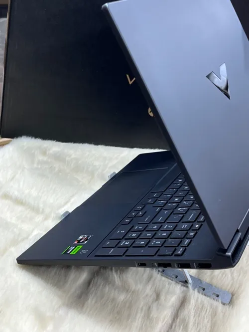 HP VICTUS 15 RYZEN 5 7535H RAM 16 512 SSD RTX 2050 4G