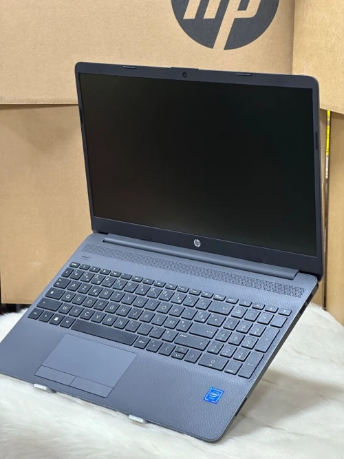 HP LAPTOP 15 DW1011NK CELERON N4020 4GO 256GO SSD NEUF SOUS EMBALLAGE 
