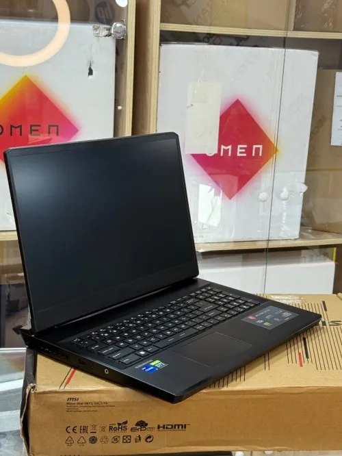 MSI VECTOR GP76 11UE I7 12700H 16GO 1TO SSD NVIDIA GEFORCE RTX3060 6GO SOUS EMBALLAGE 