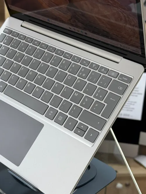 SURFACE GO I5 1035G1 8GO 128GO SSD 