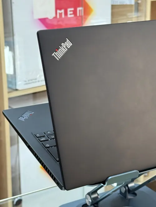 LENOVO THINKPAD T14s GEN 4 I7 EVO 1355U 16GO DDR5 512GO SSD NVME 