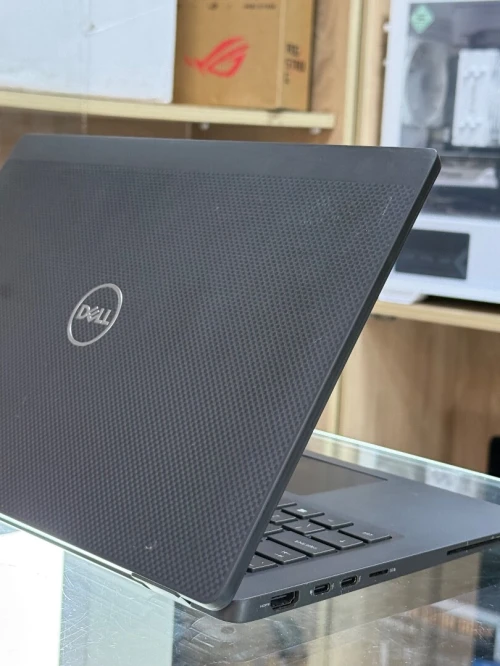 DELL LATITUDE CARBON 7410 I5 VPRO 10310U 16GO 256GO SSD