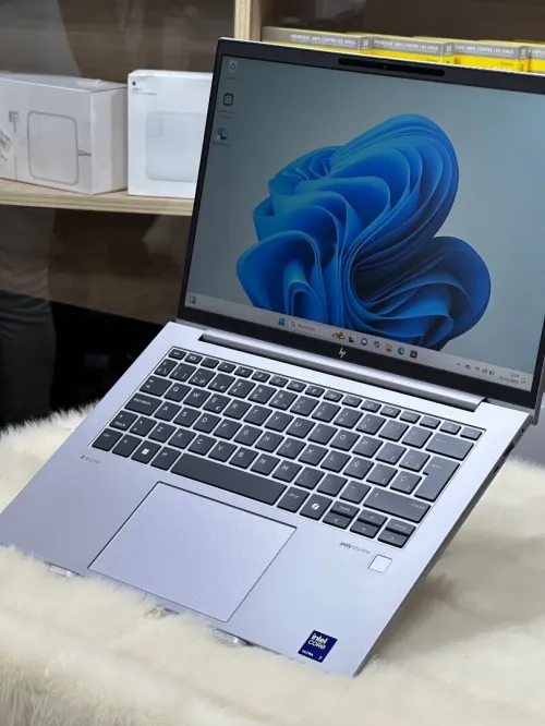 HP ZBOOK FIREFLY 14 G11 CORE ULTRA 7 155H 32GO DDR5 512GO SSD NVME 