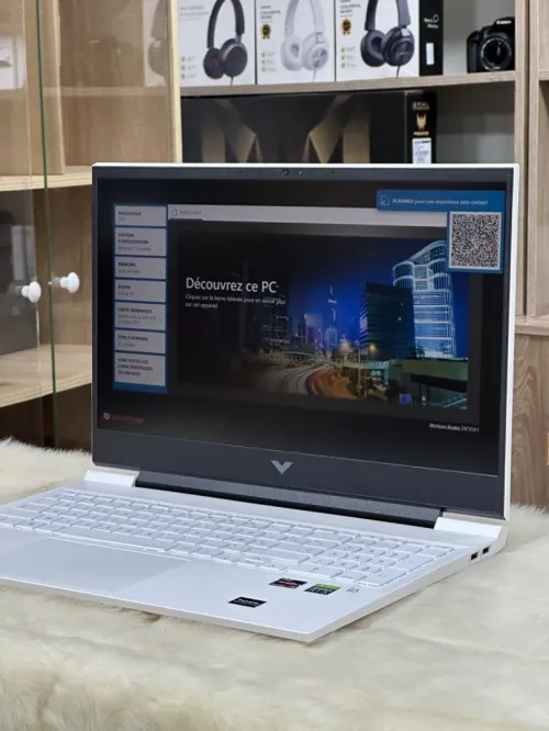 HP VICTUS GAMING 15-EC2XXX AMD RYZEN 7 5800H 16GO 512GO SSD NVIDIA GEFORCE RTX3050Ti 4GO GDDR6 