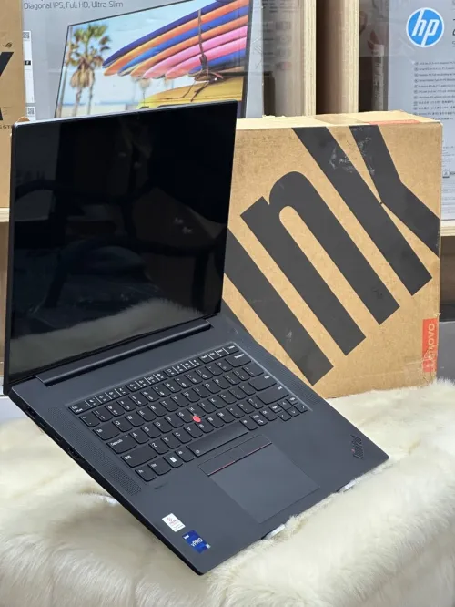 LENOVO THINKPAD P1 GEN 5 I9 VPRO 12900H 64GO 2TO SSD NVIDIA RTX A5500 16GO 4K OLED TACTILE NEUF 