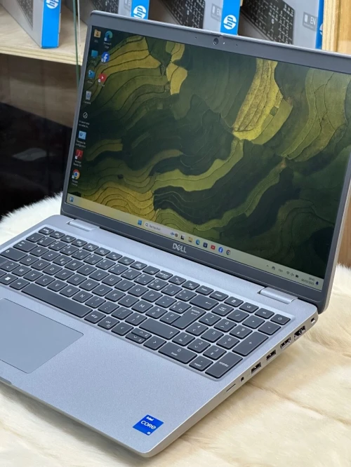 DELL PRECISION 3581 I5 13600H 16GO 512GO SSD NVIDIA RTX A500 4GO G