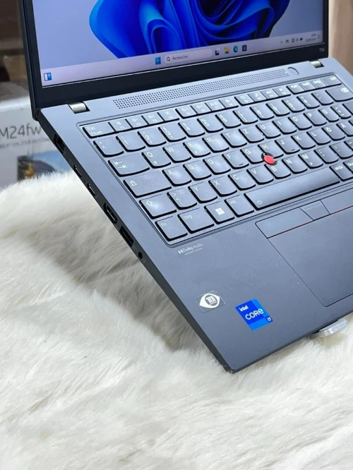 LENOVO THINKPAD T14 GEN 3 I7 1255U 16GO 512GO SSD ECRAN 14" FULL HD 1080P LED WINDOWS 11 ORIGINALE
