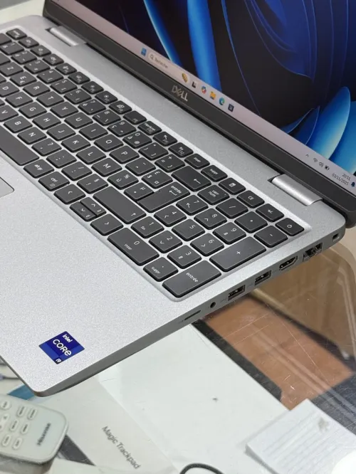 DELL PRECISION 3581 I9 13900H 64GO 1TO SSD NVME NVIDIA RTX2000 ada 8GO GDDR6