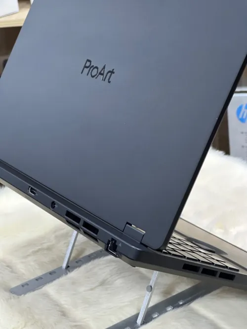 ASUS PROART STUDIOBOOK H7604JV I9 13980HX 32GO 2TO SSD NVME NVIDIA GEFORCE RTX4070 8GO 4K OLED TOUCH
